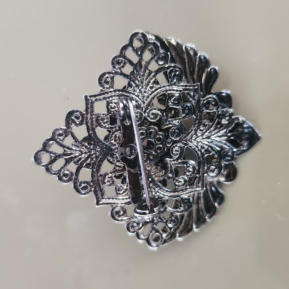 Victorian heart winged brouch - Picture 2 of 3